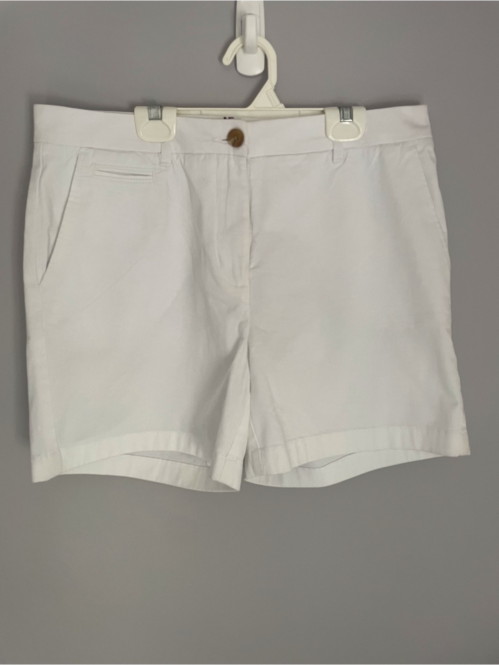 Tommy Hilfiger White Women’s Cotton Chino Shorts